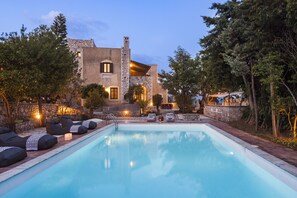 Seasonal outdoor pool, pool loungers - Luxurious Mani Peninsula Traditional Tower (East Mani)