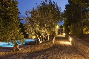 Garden - Luxurious Mani Peninsula Traditional Tower (East Mani)