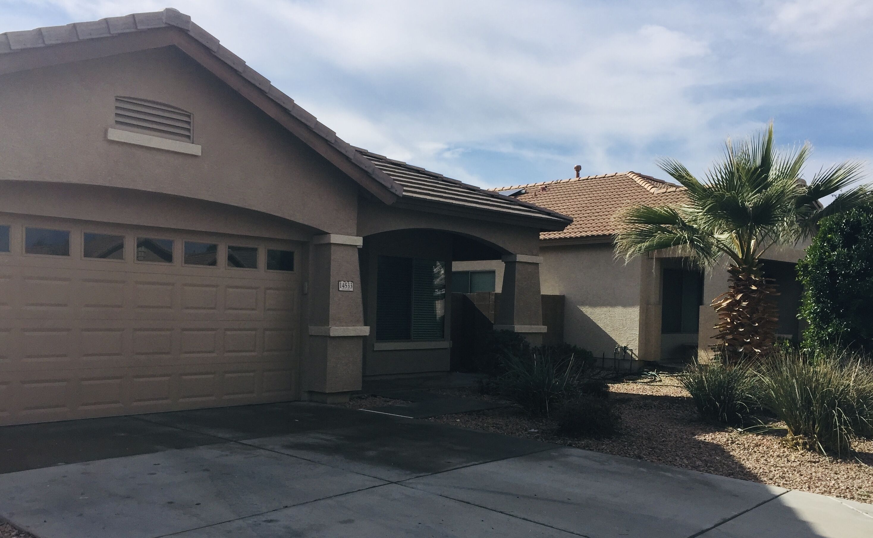 Beautiful 3 Bedroom, Sleeps 8, Private Pool, Close to Baseball Training/Golf!!