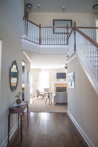 Spacious House for Masters Week 6BD / 4BA