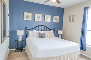 2 chambres, fer et planche à repasser, accès Internet, draps fournis