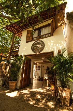 Fachada del alojamiento