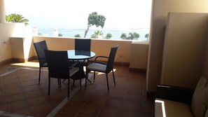 Outdoor dining - 103 - Beach apartment with Spa & Gym (Estepona)