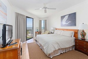 2 slaapkamers, een strijkplank/strijkijzer, gratis wifi, beddengoed