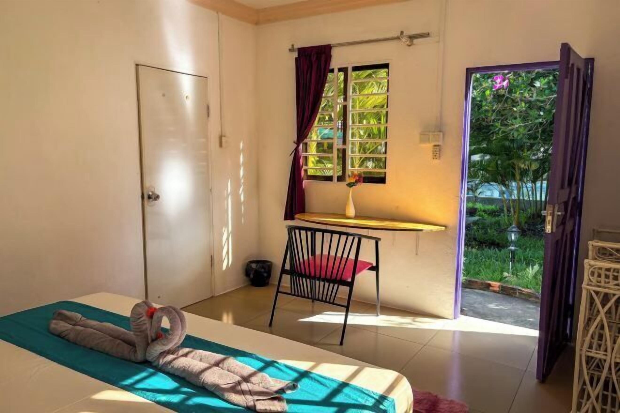 免费 WiFi、床单