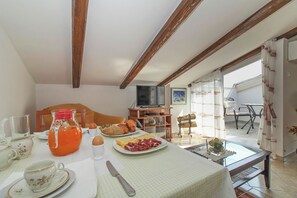 Dining - Eva in Poreč - Istrien / Eva in Poreč - 1 Appartement für 2 Personen (Poreč)