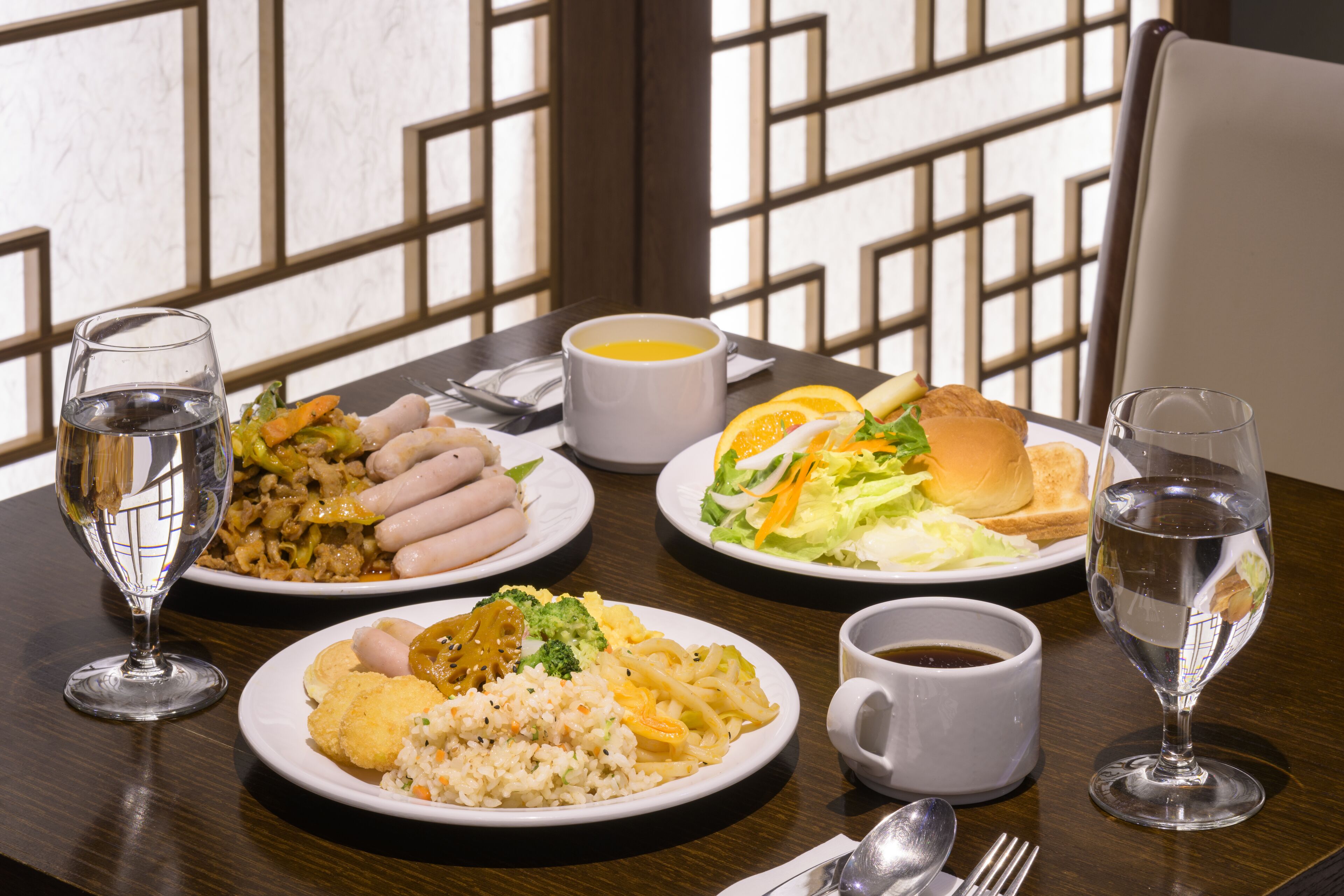 daily buffet breakfast (krw 16000 per person)