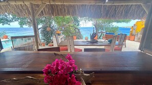 Outdoor dining - SEA FRONT-Private, natural, couples-only...unique paradise focused on peace (Banda Abou)