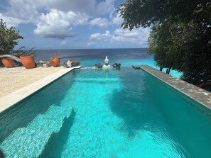 Outdoor pool - SEA FRONT-Private, natural, couples-only...unique paradise focused on peace (Banda Abou)