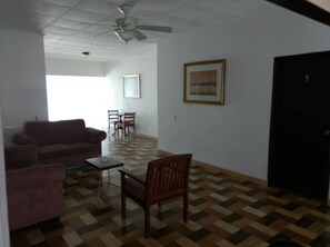 Interior entrance - Lasa Residence (Oranjestad)