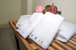 Family Quadruple Room | Individually decorated, individually furnished, desk, free WiFi - Ruisui 38 Homestay (Ruisui)