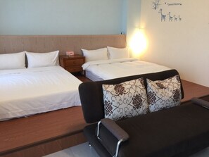 Familien-Vierbettzimmer