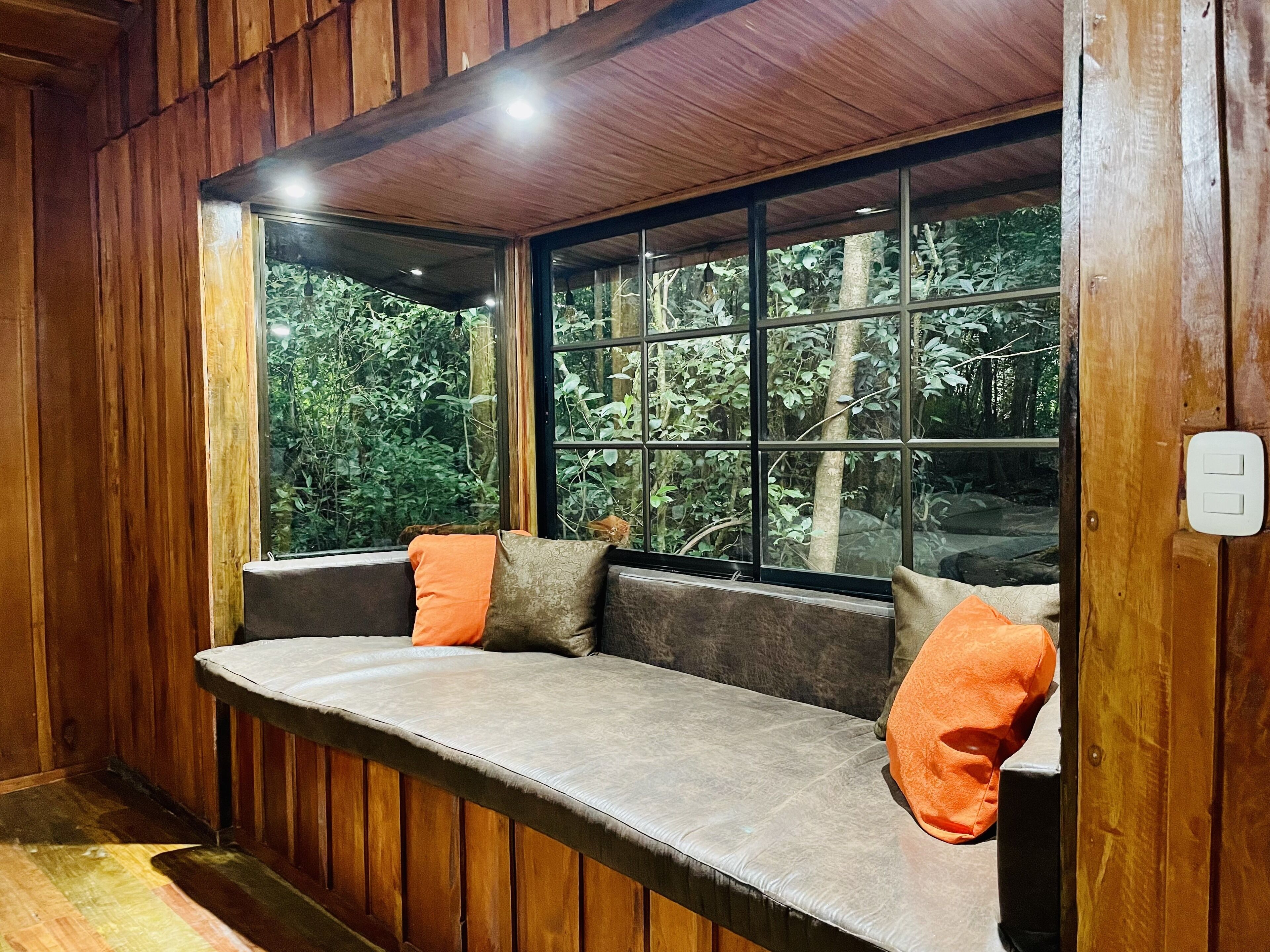 家庭小屋, 1 间卧室, 阳台, 花园景观 | 起居区