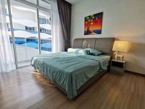 Thermospace The Wave B-23-10 | 2 chambres, bureau, rideaux occultants, chambres insonorisées