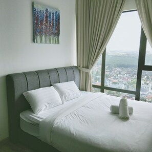 Rollaway beds, free WiFi - South Key Mosaic (Johor Bahru)