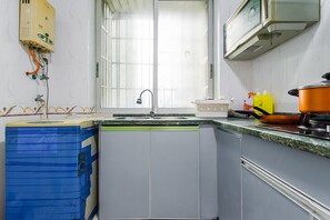Apartment, 2 Schlafzimmer | Eigene Küche | Kühlschrank, Herdplatte, Wasserkocher, Kochgeschirr/Geschirr/Besteck
