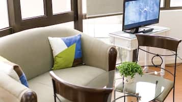 TV, Netflix, streaming services