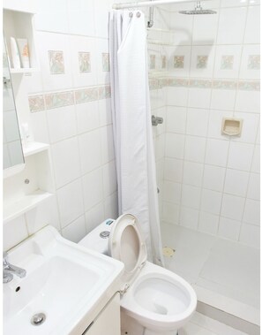 Hair dryer, towels