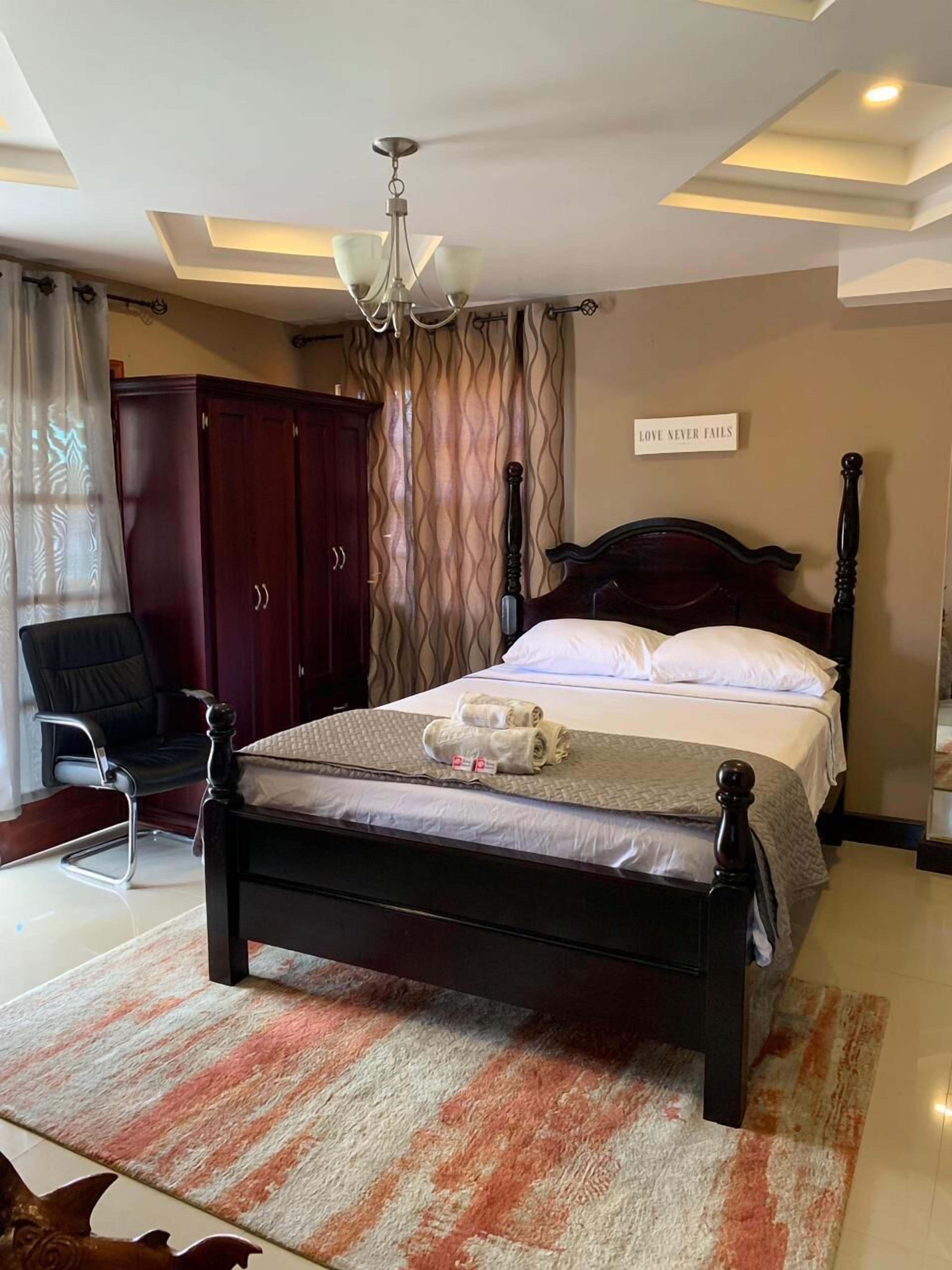 1 bedroom, WiFi, bed sheets