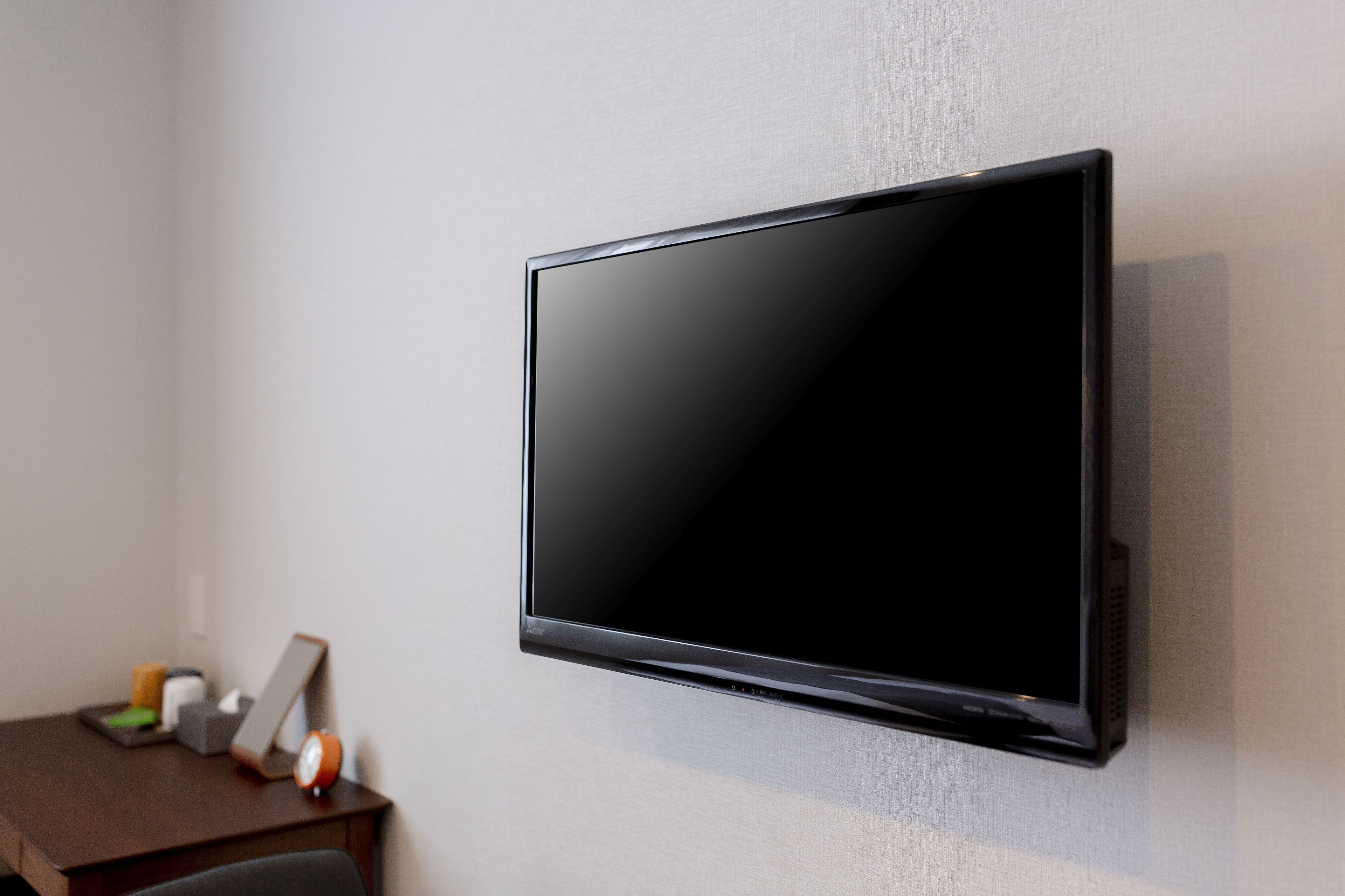 triple room | television