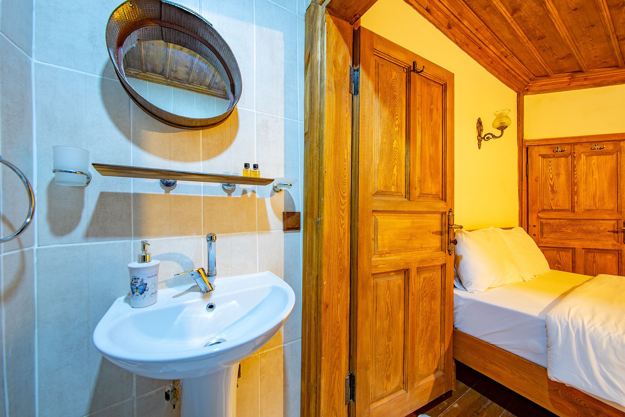 family room, non smoking, garden view | bathroom | separate bathtub and shower, free toiletries, hair dryer, bathrobes