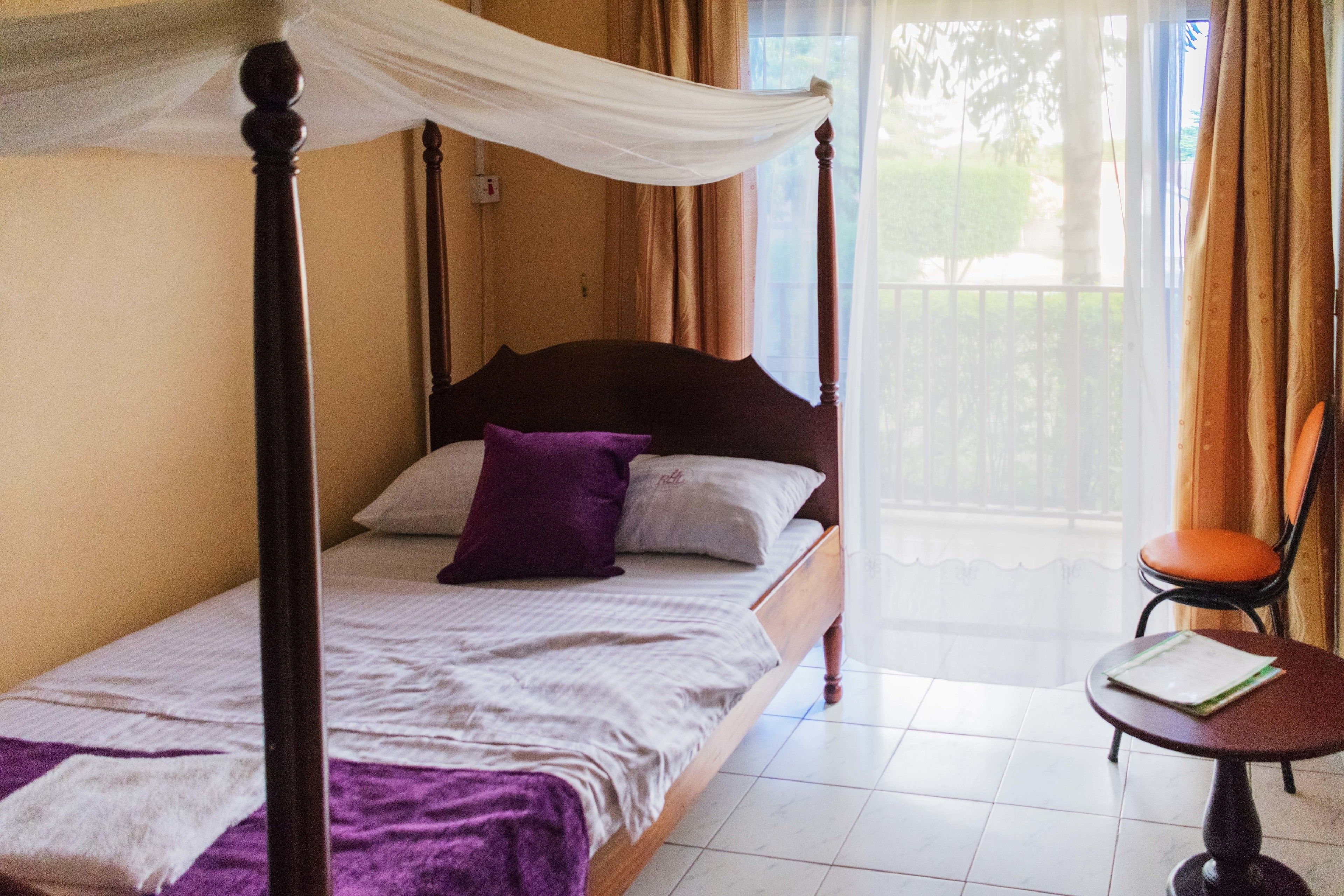 Single Room | Desk, free WiFi, bed sheets