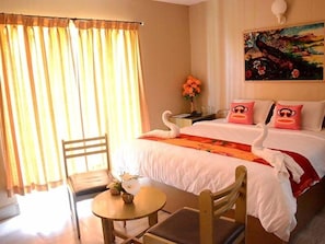 Deluxe Double Room, 1 Queen Bed, Valley View | 1 bedroom, pillow-top beds, desk