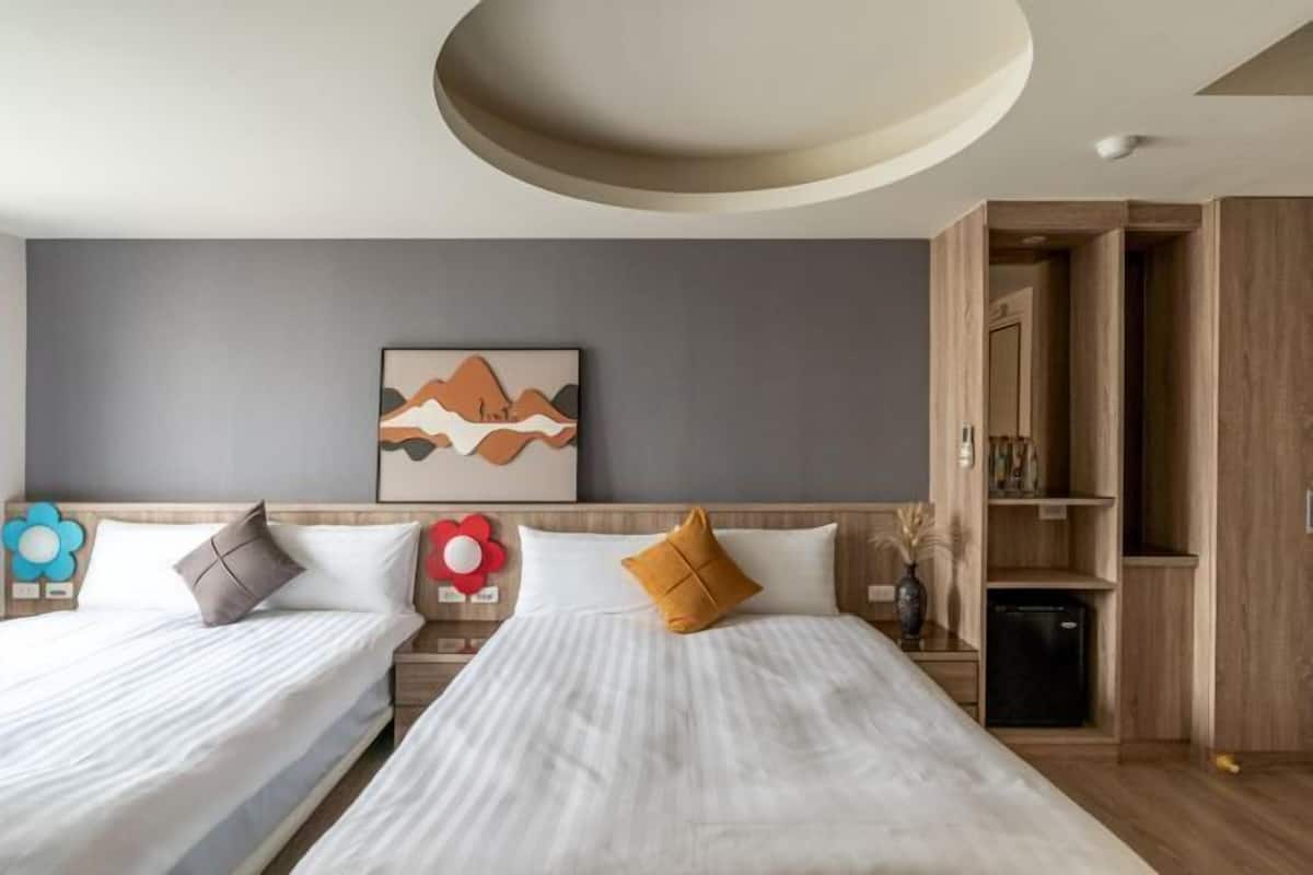 Literie de qualité supérieure, couette en duvet d'oie, bureau