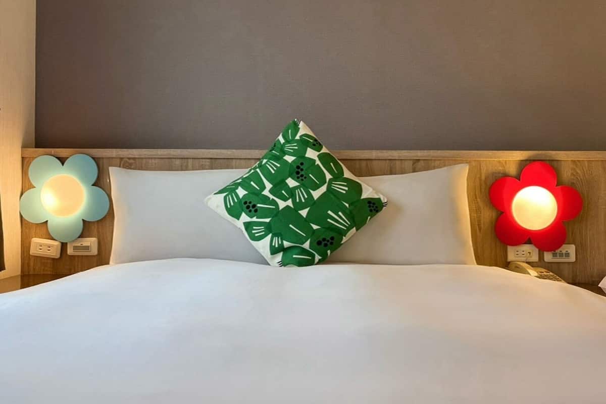 Standard-Dreibettzimmer, Mehrere Betten