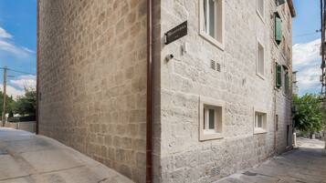 A stone building with a sign reading "Mediterranea Split."