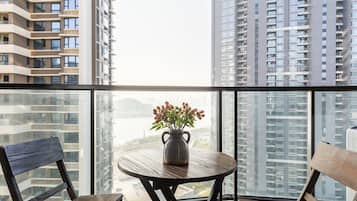 Apartment, 3 Schlafzimmer | Balkon