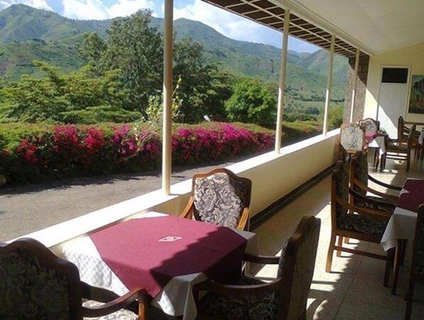 Aamiainen, lounas ja illallinen