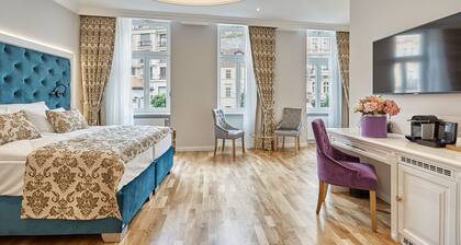 Golden Key Boutique Hotel