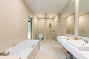 Ducha, artículos de tocador gratuitos