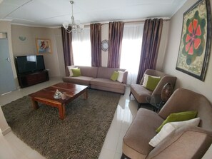 클래식 하우스 | 거실 | LCD TV