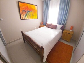 Classic House | 3 bedrooms, desk, laptop workspace, blackout curtains