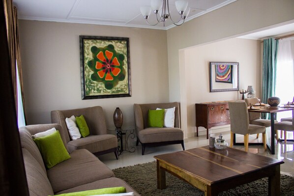 Classic House | Living room | LCD TV