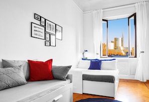 Apartment, 2 Bedrooms | Living area