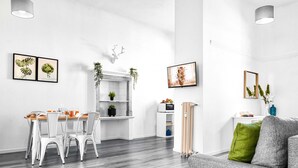 Unclassified image, 4 of 13, button - Design 2 Bedrooms Apartment (Sesto San Giovanni)