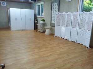 Family Room, 2 Bedrooms (30 PY) | Living area - Jeongon Pension (Gwangju)