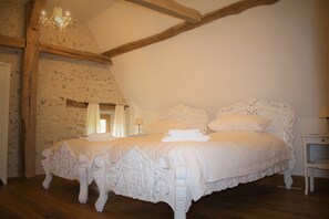 Signature Twin kamer, en-suite badkamer | Gratis wifi, beddengoed