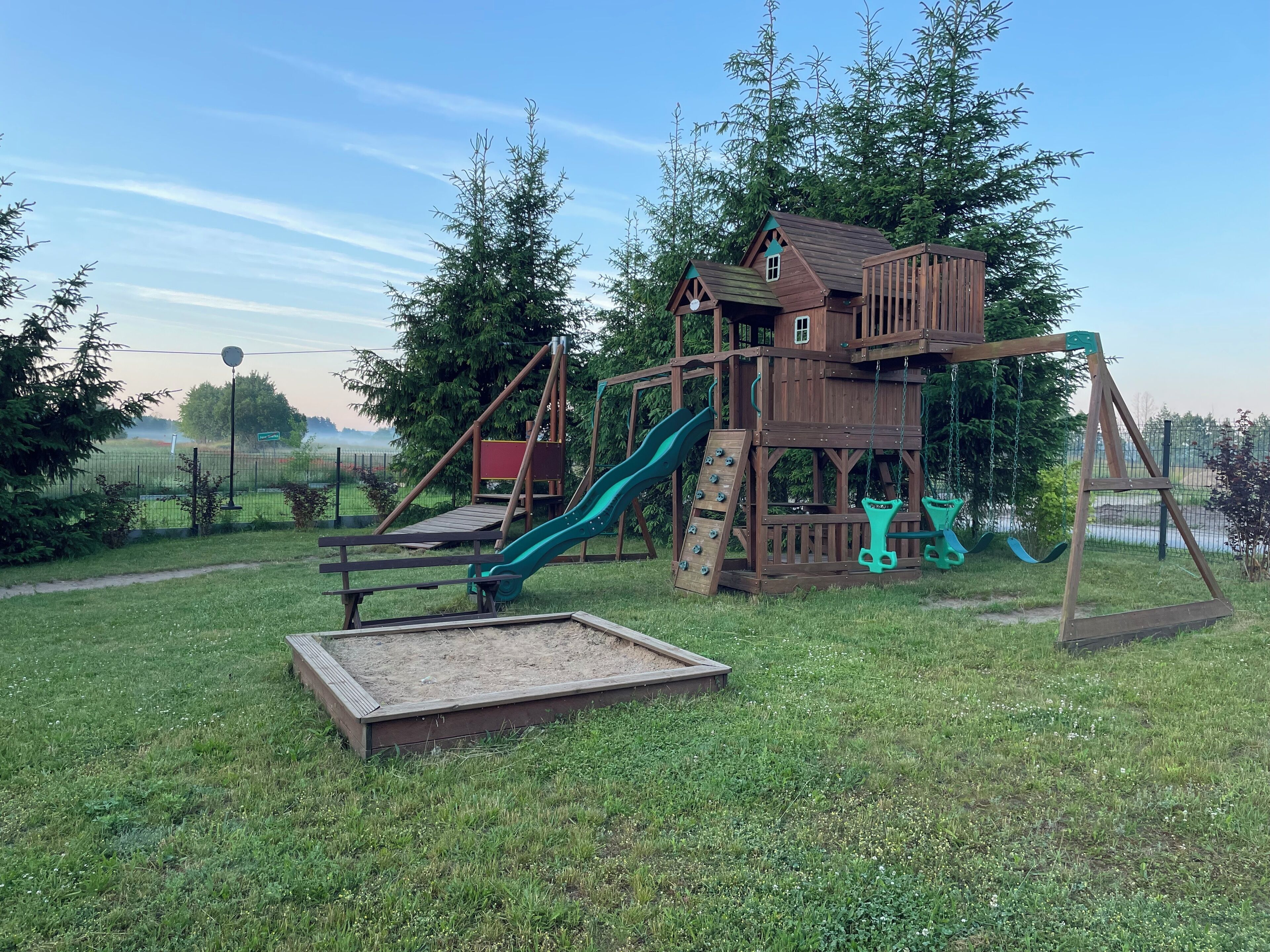 Children's play area - outdoor