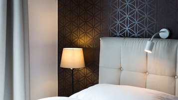 Economy Double Room | In-room safe, desk, free WiFi