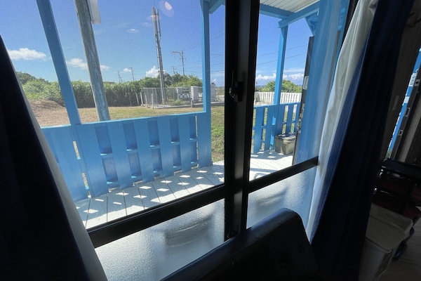 1 habitación, escritorio, wifi gratis y ropa de cama