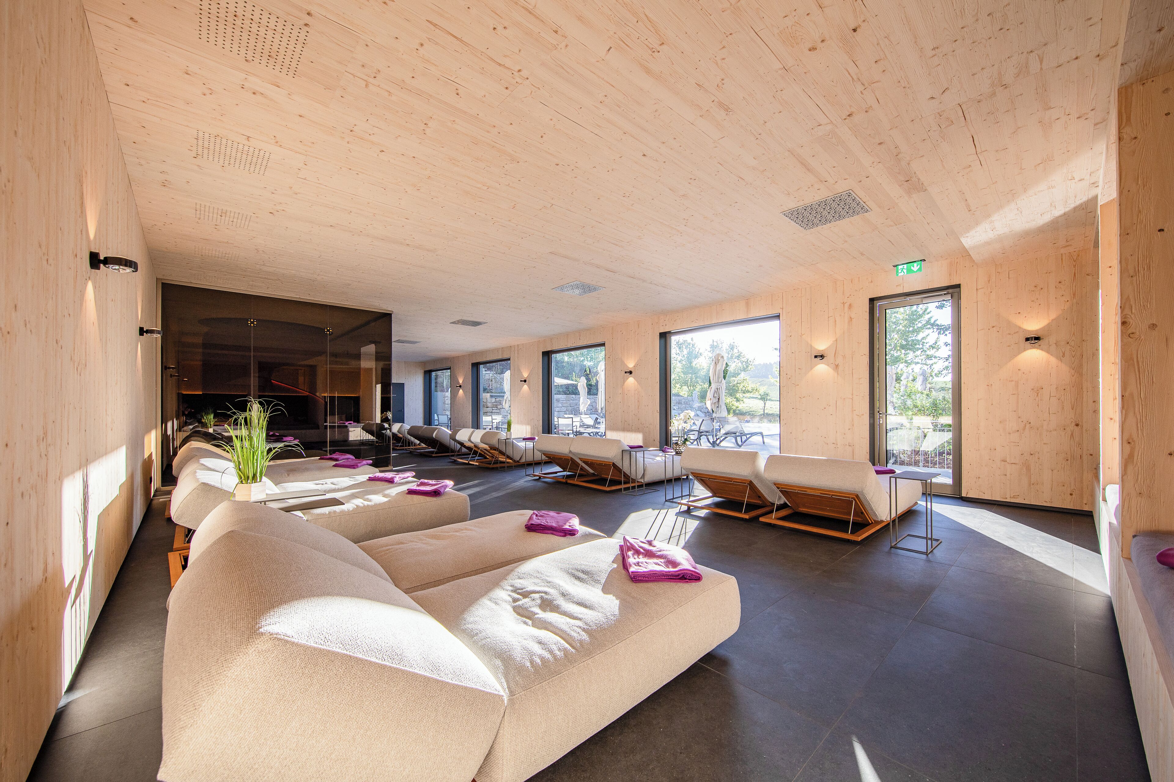 couples treatment room(s), body treatments, body wraps, body scrubs