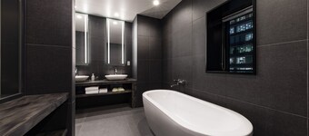 Hotel Hankyu RESPIRE OSAKA