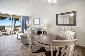 Kondominium, 1 kamar tidur | Tempat makan