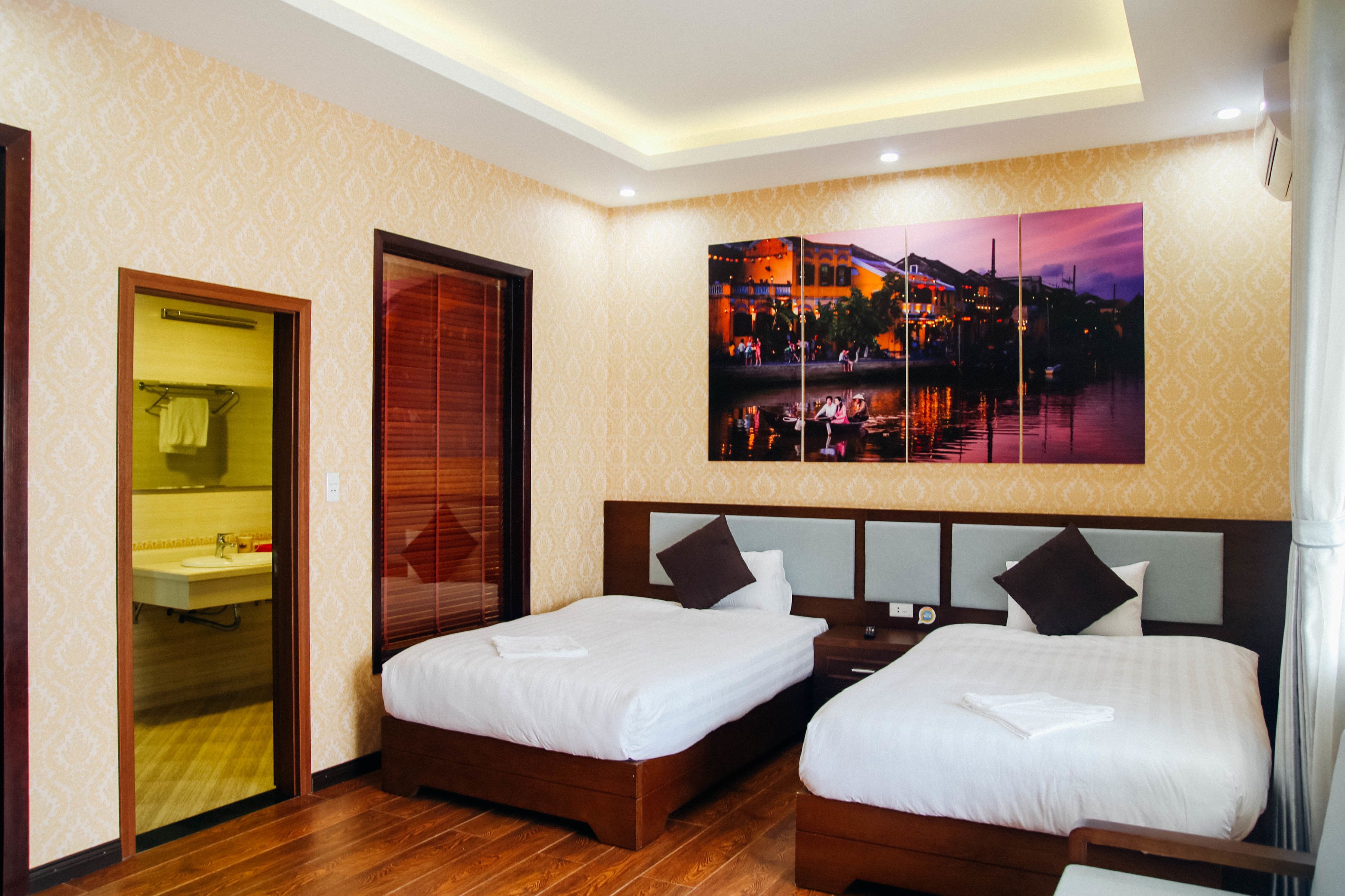 Twin Room, Balcony, Sea View | In-room safe, desk, soundproofing, free WiFi