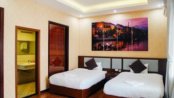 Twin Room, Balcony, Sea View | In-room safe, desk, soundproofing, free WiFi