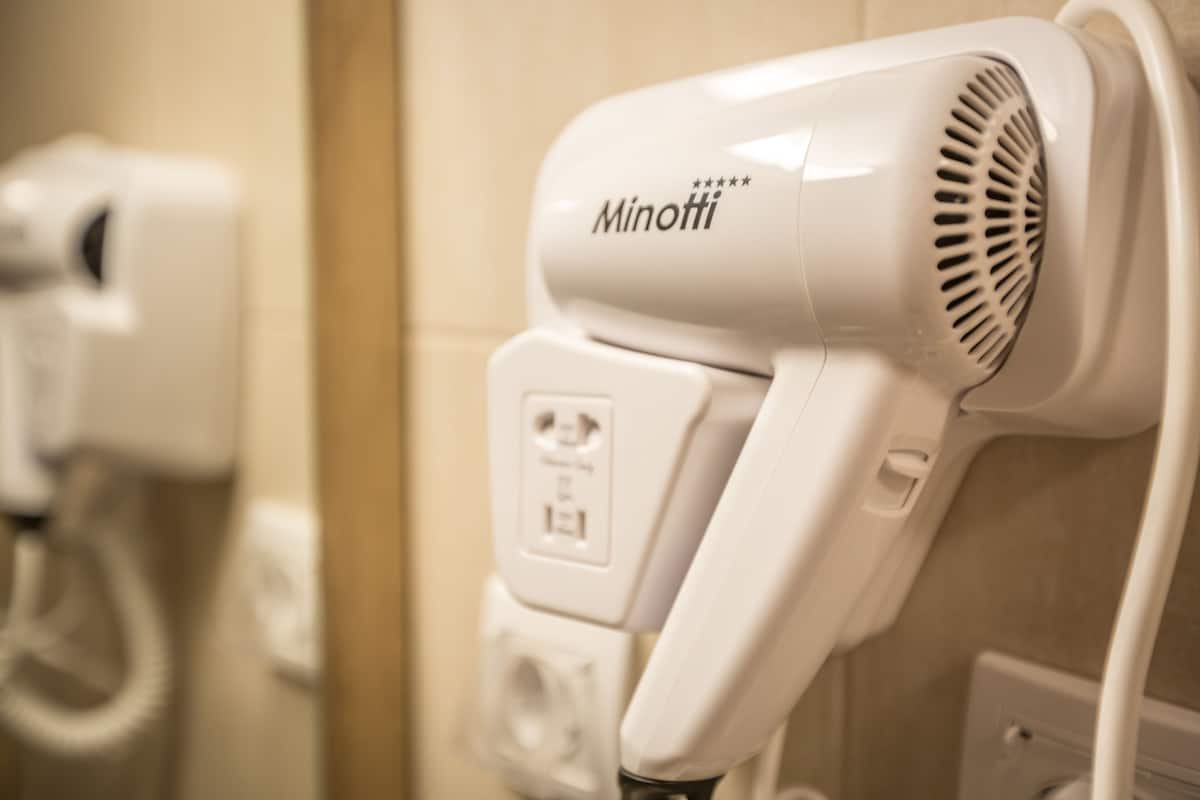 shower, free toiletries, hair dryer, bathrobes